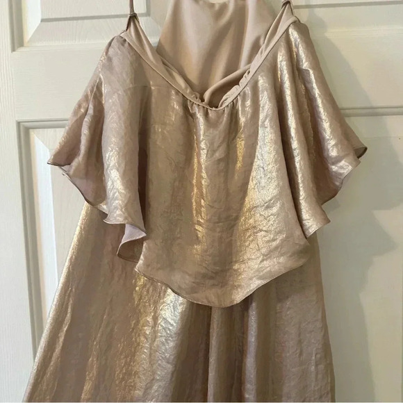 Nouvelle Amsale halter golden Lilith gown - Picture 3 of 7